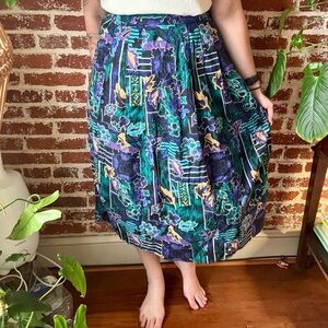 Vintage Worthington dark florals midi skirt